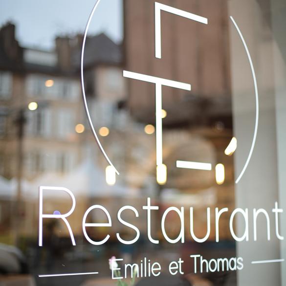 Restaurant ET – logo et nom